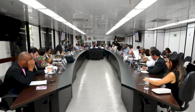 Desemprego no Brasil Cai para o Menor Nível em Décadas: Oportunidades e Desafios para 2025!